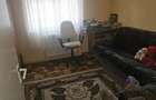 Apartament cu 3 camere decomandat în Zărnești - 6
