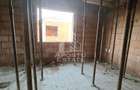 Jumatate de duplex pe parter cu 3 camere si 2 bai, Sag - 8