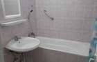 Inchiriez apartament 3 camere Centru Complex Potcoava de aur - 1