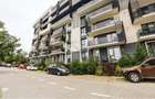 Apartament cu 4 camere decomandat în Băneasa - 9