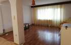 Vand apartament 3 camere cu spatiu generos - 2