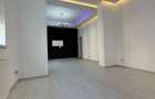 Apartament cu 4 camere decomandat în Universitate - 1