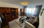Inchiriez apartament 2 camere in Roman! - 1