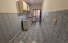 Apartament cu 3 camere în Roman - 3
