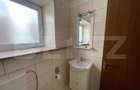 Spațiu comercial, de 25 mp, în Central - 4