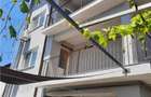 Casă individuală cu 10 camere cu Teren 382 Mp în Central - 1