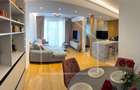 Apartament cu 3 camere decomandat în Sisești - 1