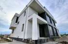 VILA DUPLEX, complex rezidential, 173mp, teren 305mp, loc. 1 Decembrie - 1