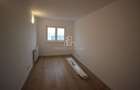 Apartament cu 4 camere decomandat în Semicentral - 4