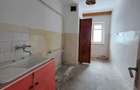 3 camere, str. Aprodul Arbore, etajul 3, decomandat, 78 mp, 2 bai - 6