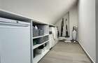 Apartament cu 3 camere decomandat în Tractorul - 16