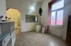 Apartament cu 5 camere semidecomandat în Elisabetin - 2