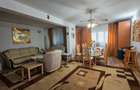 Casă cu 6 camere cu Teren 400 Mp în Central - 2