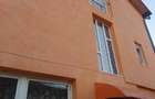 Casa cu etaj construita in anul 2001 - 2