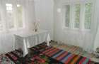 Vand casa 4 camere cu gradina si curte - 1
