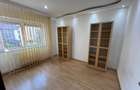 Casă cu 5 camere cu Teren 150 Mp în Central - 11