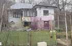 Casa demolabila cu teren de vanzare in Breaza - 1