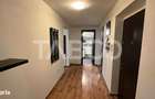 Apartament 3 camere de vanzare MOBILAT UTILAT 77mp Calea Cisnadiei - 2