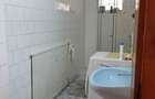 PF inchiriez APARTAMENT la casa, central - 2
