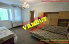 Apartament cu 3 camere semidecomandat în Trivale - 4