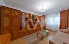 Apartament cu 3 camere decomandat în Tractorul - 3