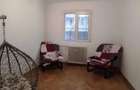 Apartament cu 3 camere decomandat în Titan - 1