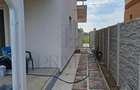 Casă cu 5 camere cu Teren 325 Mp în Moșnița Nouă - 1