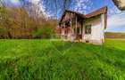 Casă de vacanta intr-o locatie de vis de vanzare in Carand,Romania