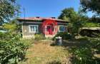 Casa batraneasca cu teren 3.706 mp in Iazurile - 4