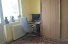 Apartament cu 3 camere nedecomandat în Central