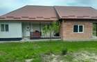 Casa in loc linistit  - 1