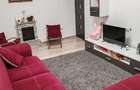 Apartament 3 camere Costesti