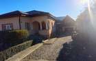 Casă cu 4 camere în Purcăreni (Micești) - 5