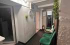 Spatiu comercial de inchiriat 89m patrati, 3 camere, demisol - 1