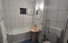 Apartament decomandat, trei camere, et.3/4, Rovine-Posta