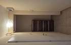 Ofer spre inchiriere apartament cu 3 camere - 3
