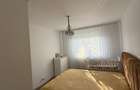 Apartament cu 3 camere semidecomandat în Central - 6