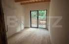 Cabana/Pensiune de vanzare in Colibi?a, cu acces la lac - 1