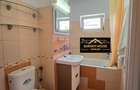 Victoriei, apartament cu 3 camere, decomandat, 325/Luna - 1