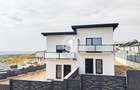 Vila de vanzare Valea Lupului,