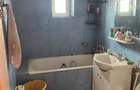 De vanzare apartament cu 3 camere, balcon, etaj 4 - 6