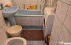 Vand apartament 3 camere semidecomandat in Deva, zona Micro 15, etaj 3 - 2