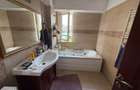 Apartament 4 camere de vanzare in Bacau bloc 2007 - 10