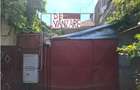 Casă cu 2 camere în Central