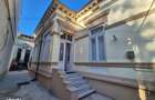 Casa pretabila, sedii de firma,cabinete medicale , zona Centrala