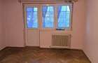 Vand apartament 3 camere