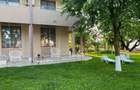 Vila P+1+M, 640 mp, teren 1.050 mp, 12 dormitoare Schitu, Costine?ti