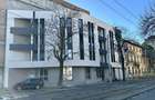 Spatiu comercial de inchiriat // Cladire birouri // Bd. Ferdinand 1 - 5