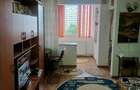INCHIRIEZ GARSONIERA-320 euro/negociabil - 4