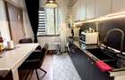 Apartament Modern, Renovat Integral | 3 Camere Decomandate | etaj 2
